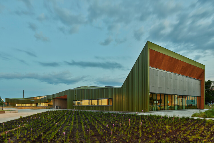 MHCAP Announces Thaden School by Marlon Blackwell Architects, Eskewdumezripple, and Andropogon Associates as Its Fifth Americas Prize Award Winners - Image 3 of 12