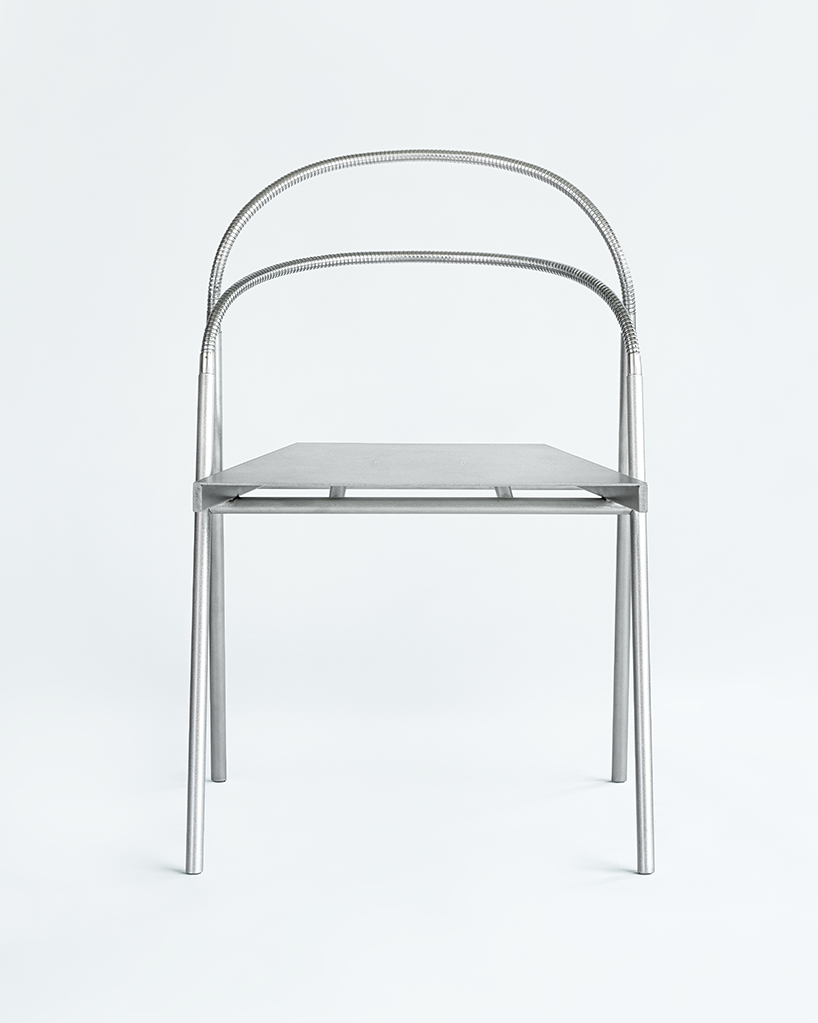 woojin park reimagines gooseneck tubing for a chair that flexes and shifts with your body